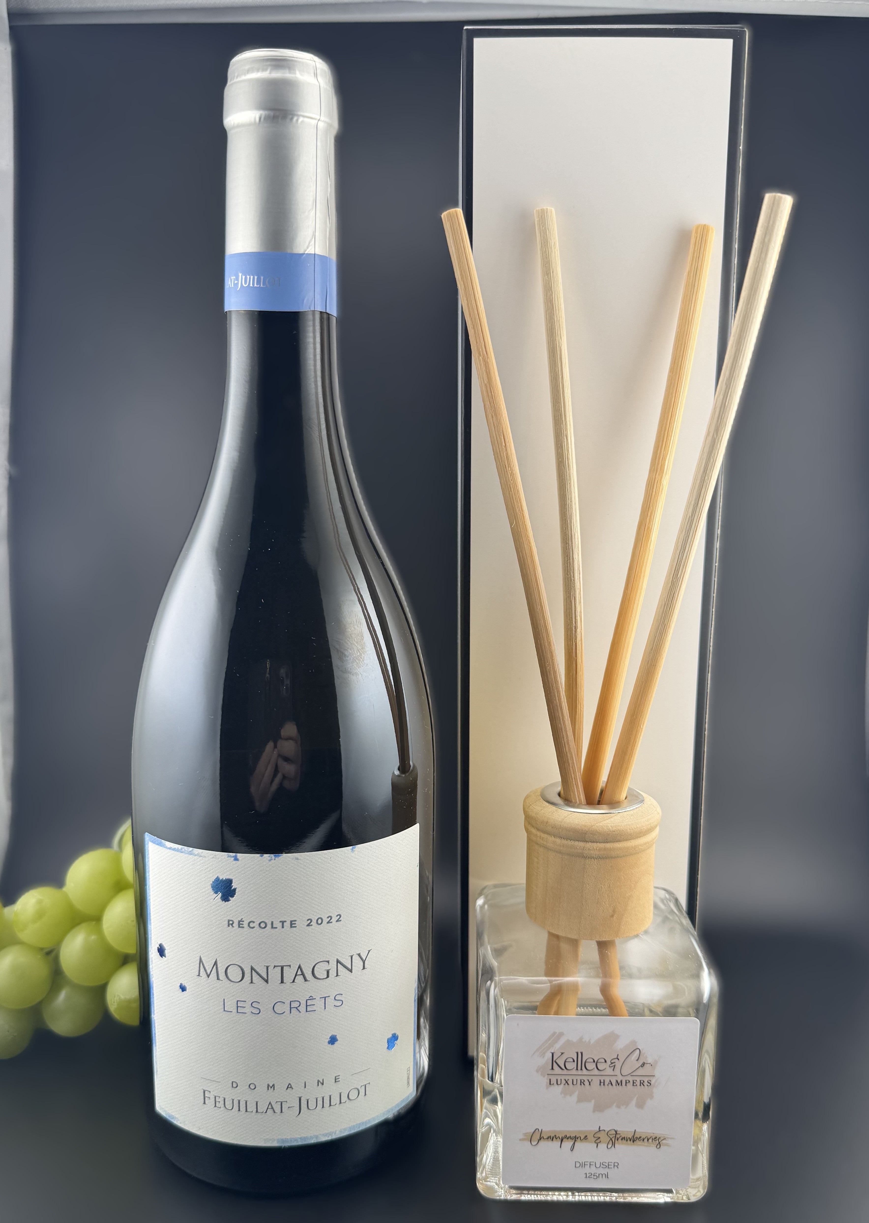Wine and Diffuser Hamper
