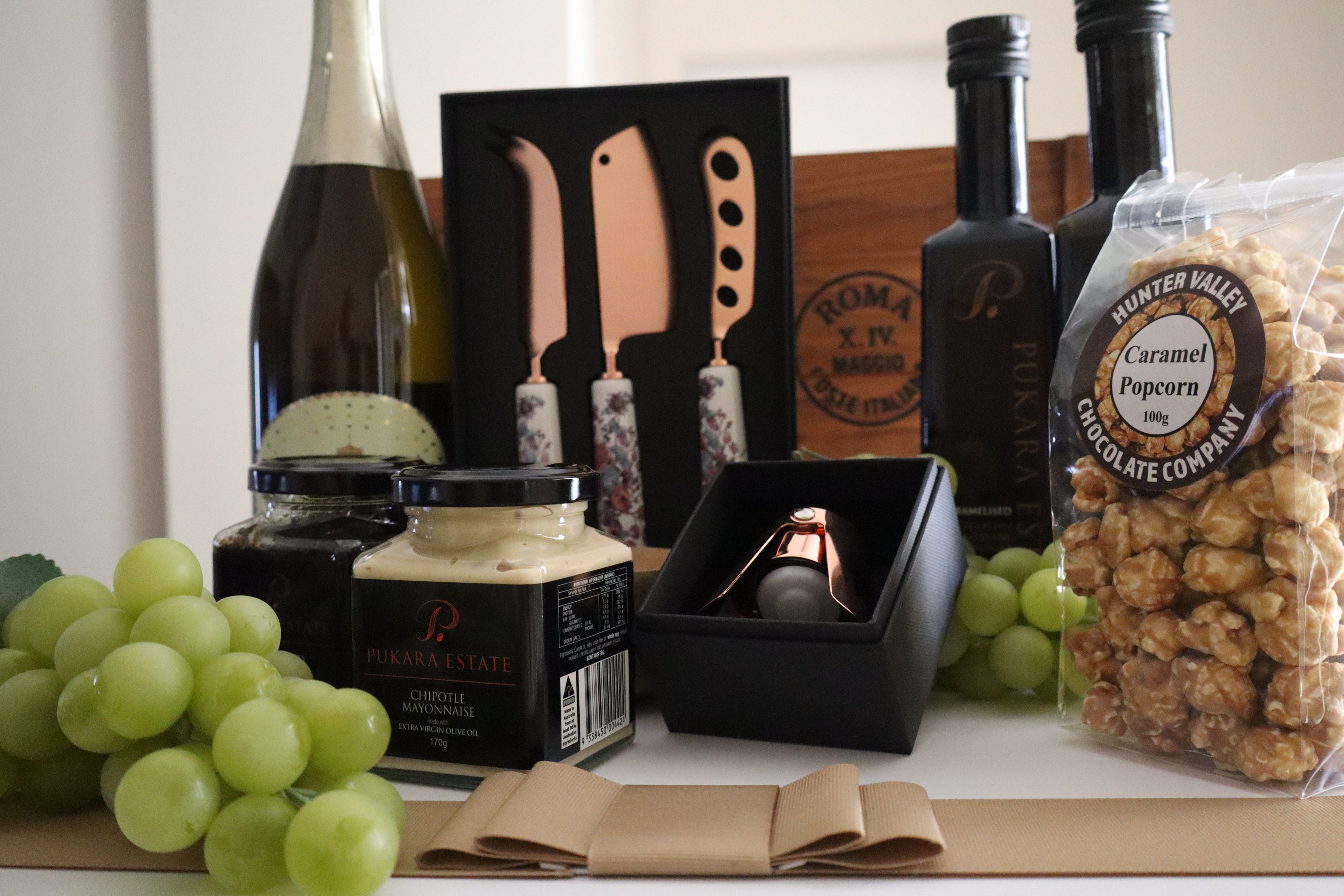 Gourmet Wine Hamper